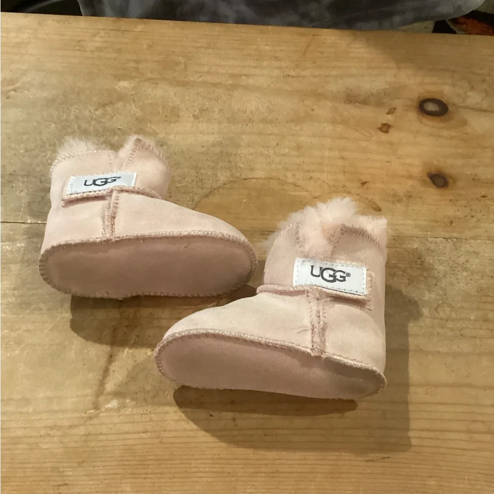 COPY - COPY - Ugg Pink Boots
